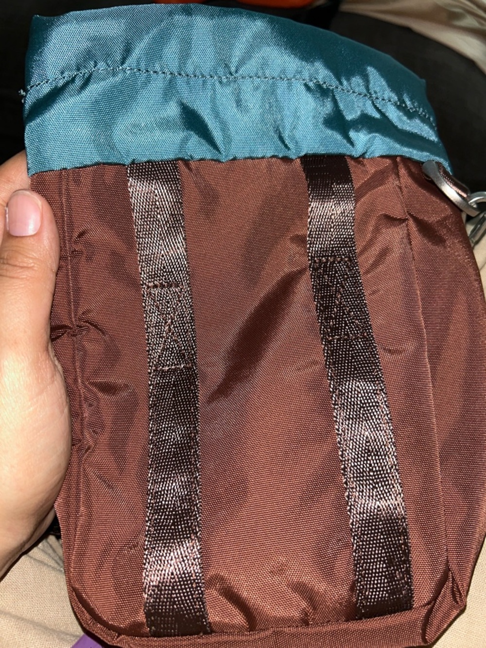NWT Drip Free People Movement x Doughnut Series Crossbody Bag 3L SOLD OUT - Picture 8 of 9